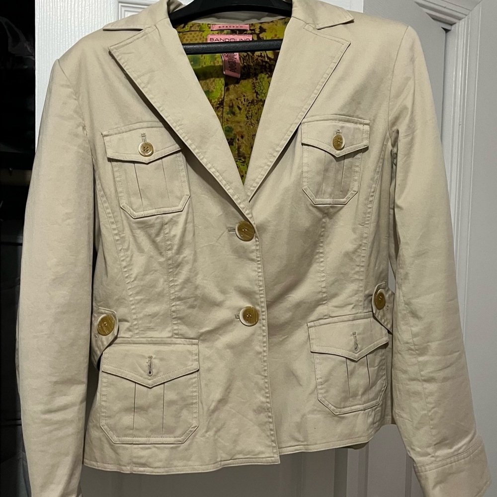 Think blazer